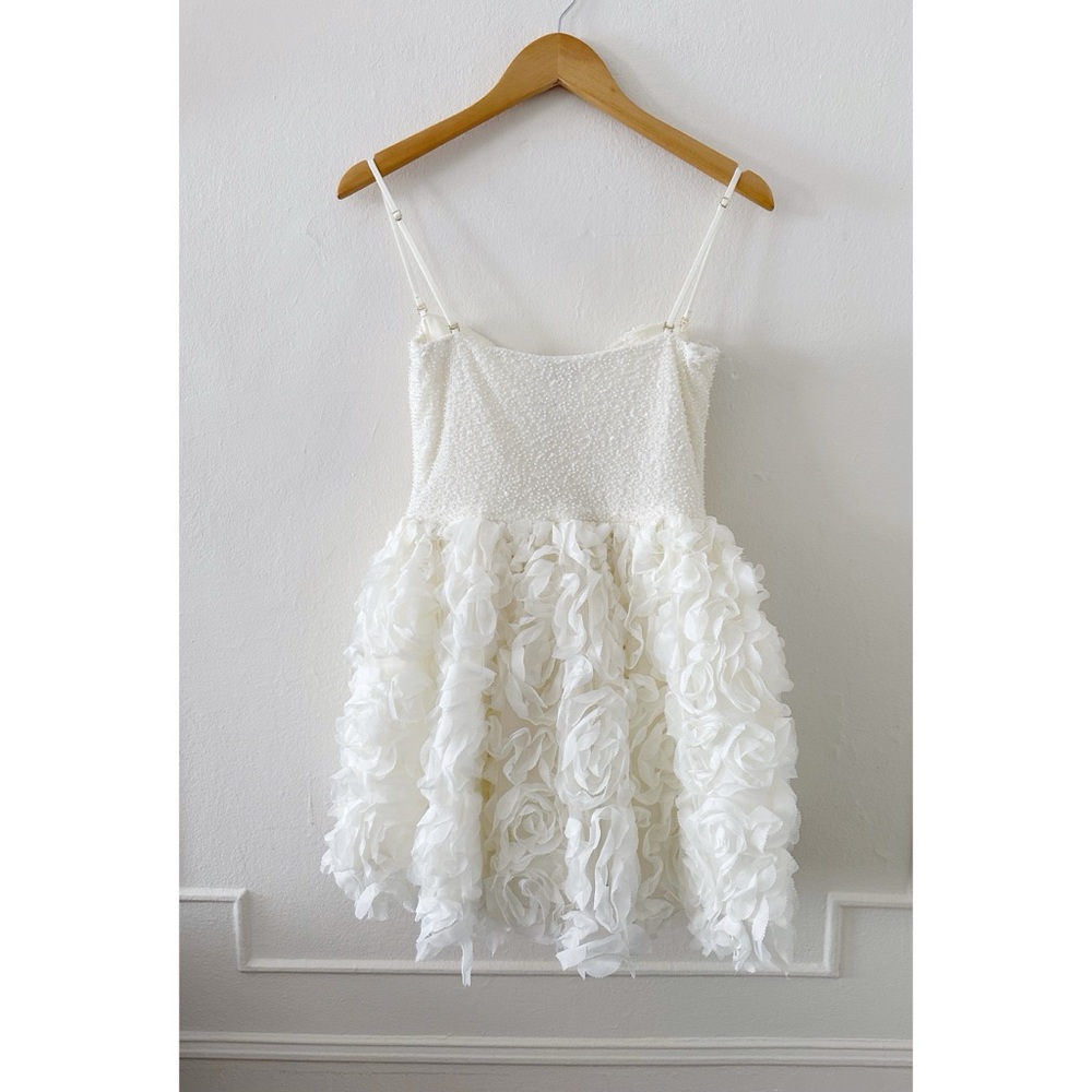 Oh Polly White Floral Rosette Mini Dress - Picture 5 of 5